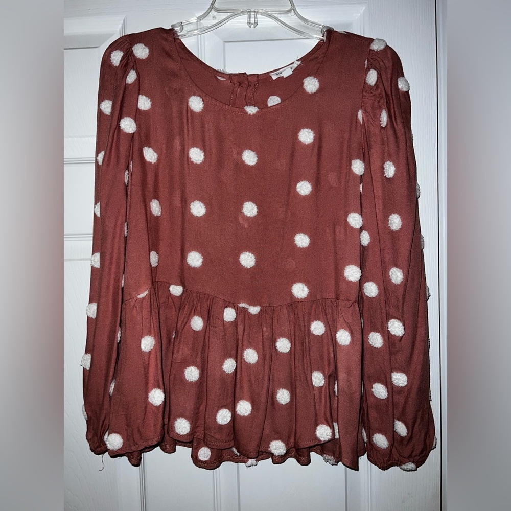 BUNDLE 5 for $50 👗👚 👖 
Blu Pepper Minky Dot Long Sleeve Blouse